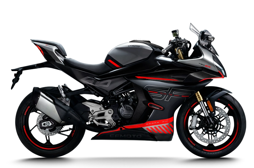 CF Moto Martínez – Moto deportiva CFMOTO 450SR.