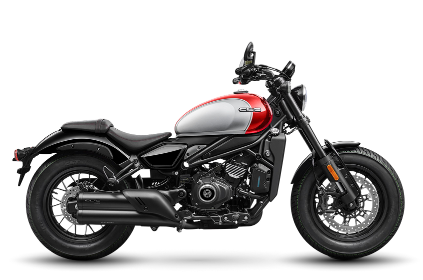 CFMoto en Martinez - CFMoto 450CL-C gris y roja con tanque bicolor, ruedas de rayos y escape negro