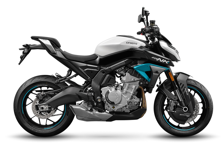 CFMoto en Martinez - CFMoto 675NK blanca y negra con detalles turquesa, llantas deportivas y escape bajo