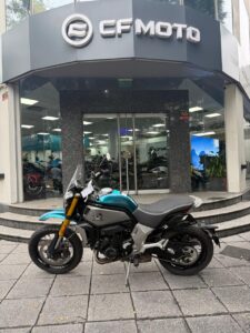 CLX 700 ADV